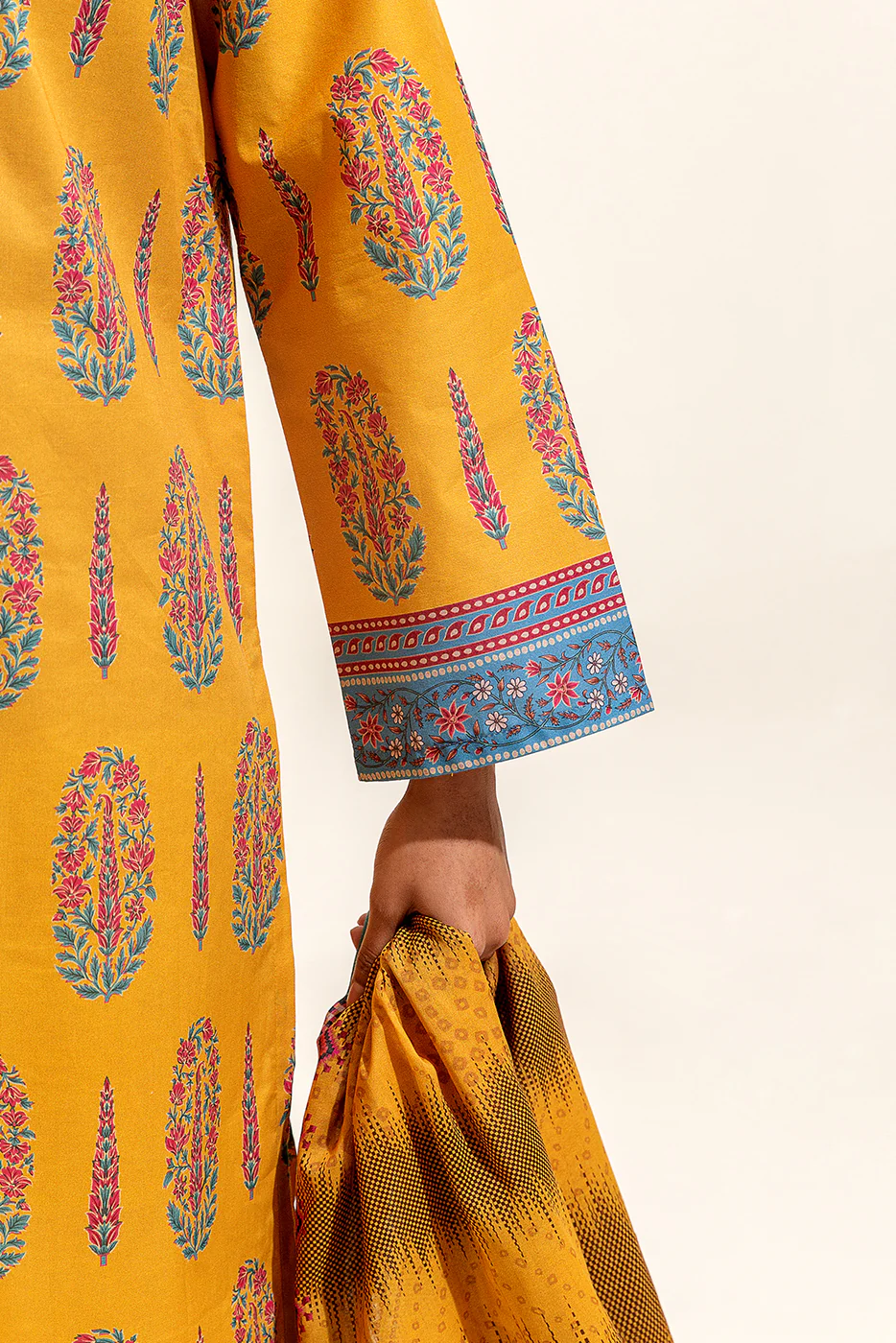 3 PIECE PRINTED SUIT-TRIBAL BLONDE (UNSTITCHED) - Image 3