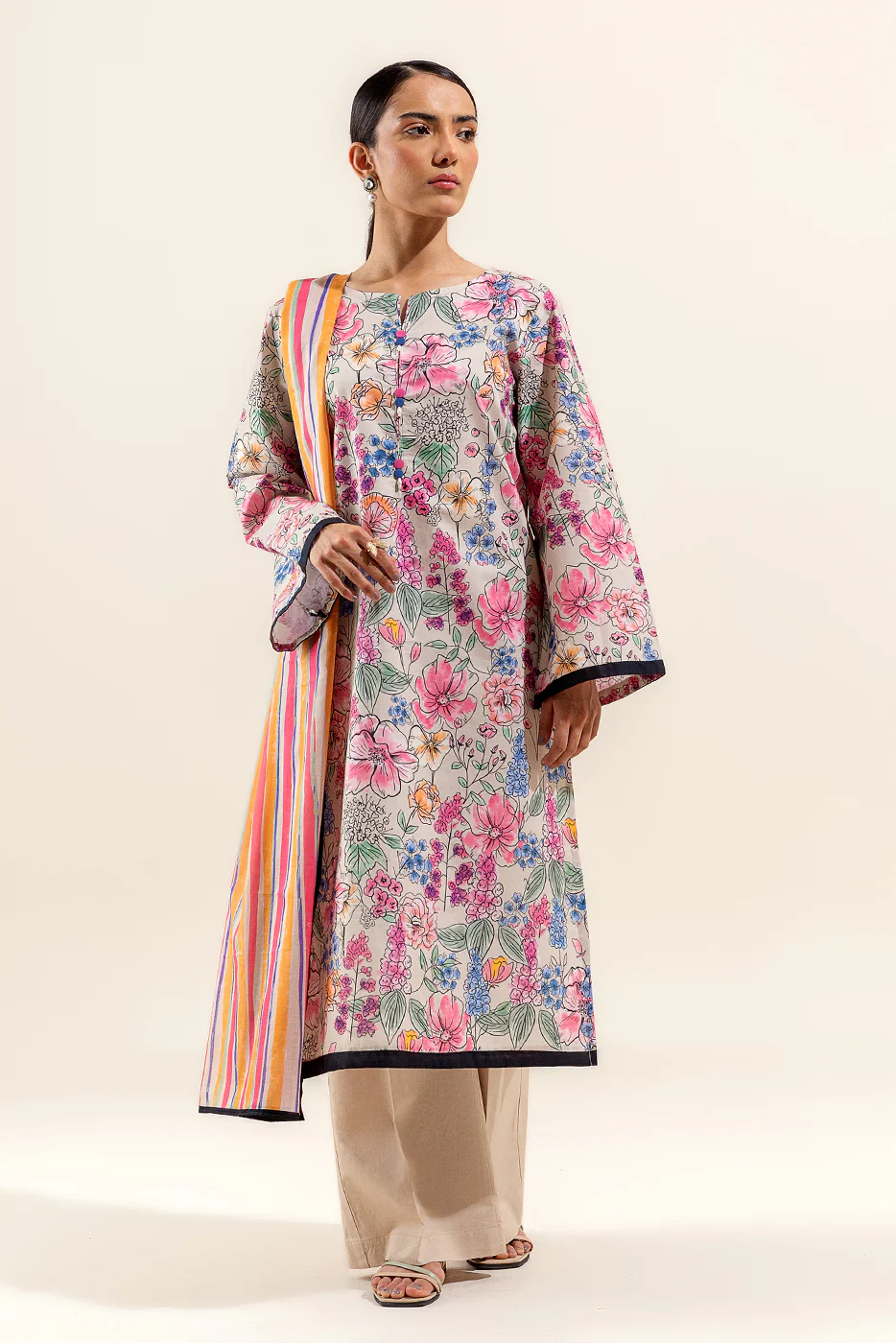 3 PIECE PRINTED LAWN SUIT-FLORET DUST (UNSTITCHED) - Image 3