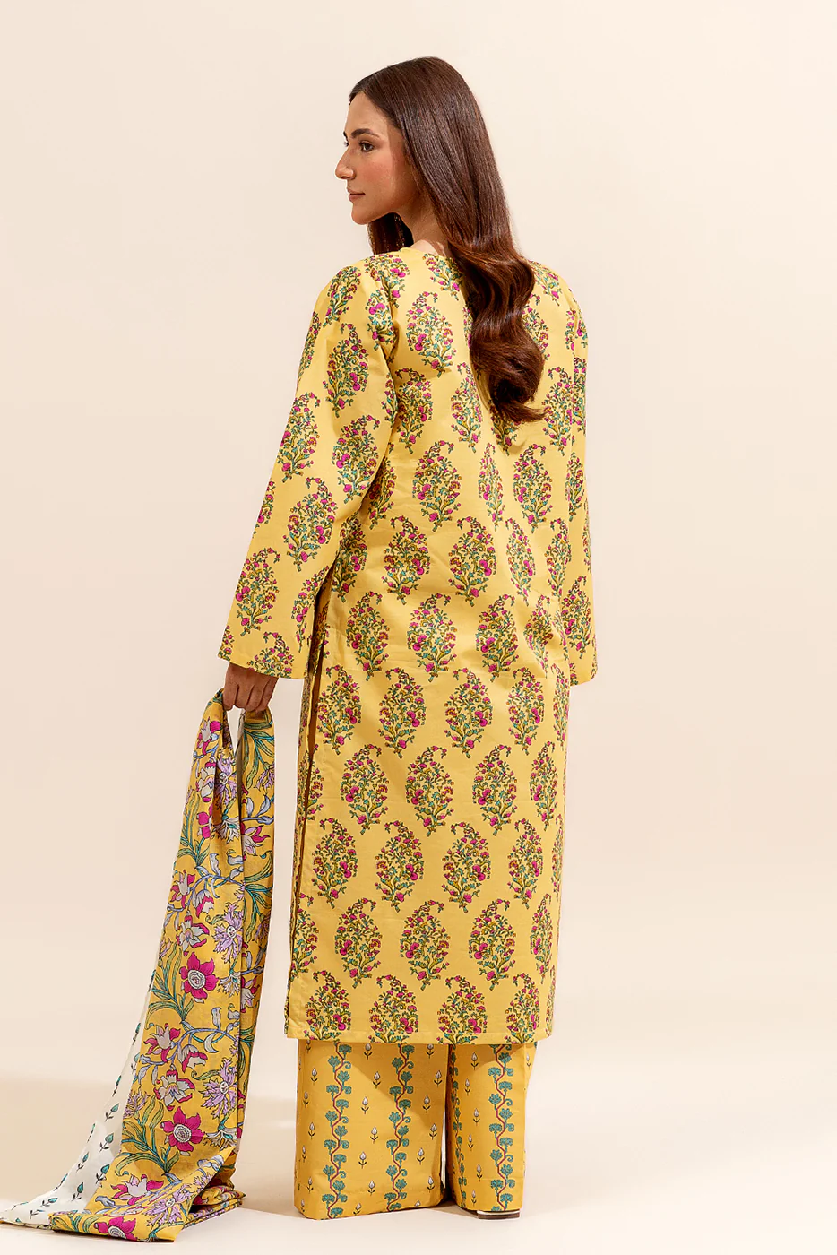 3 PIECE PRINTED LAWN SUIT-AMBER GLEAM (UNSTITCHED) - Image 4
