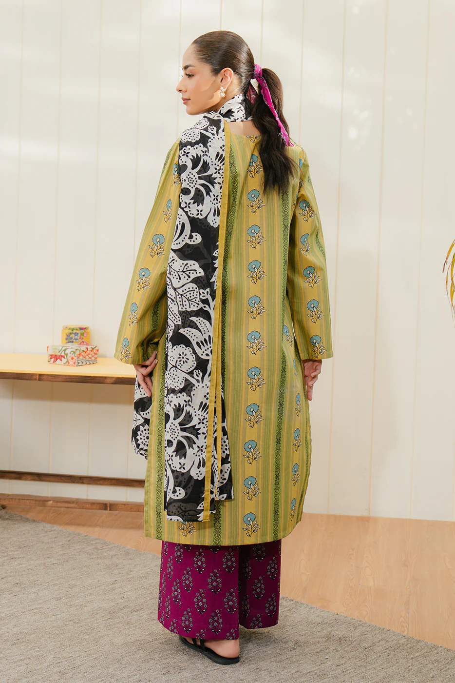 3 PIECE PRINTED LAWN SUIT-OLIVE HAZE (UNSTITCHED) - Image 2