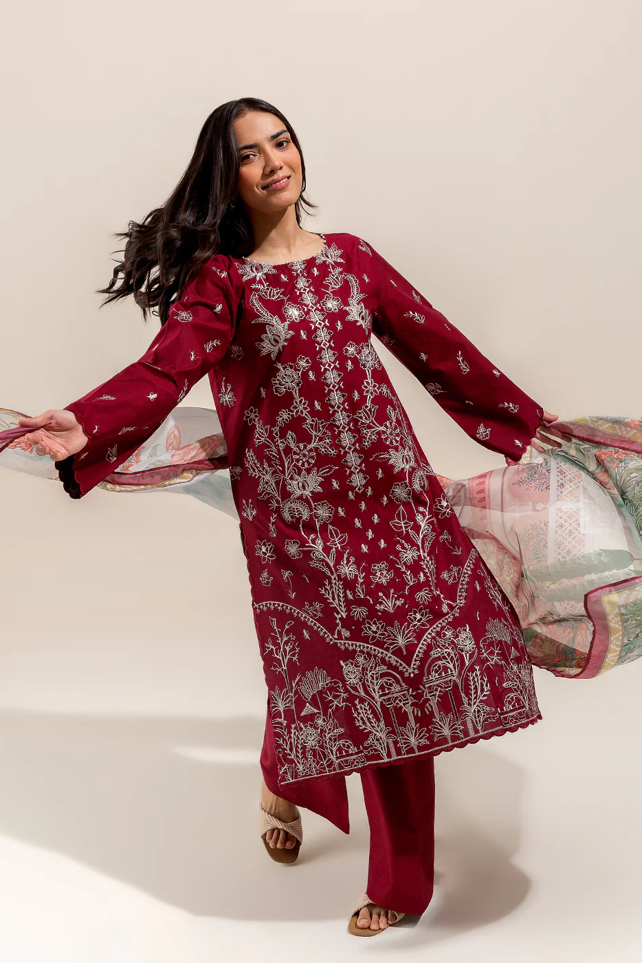 3 PIECE EMBROIDERED LAWN SUIT-GARNET MUSE (UNSTITCHED) - Image 2