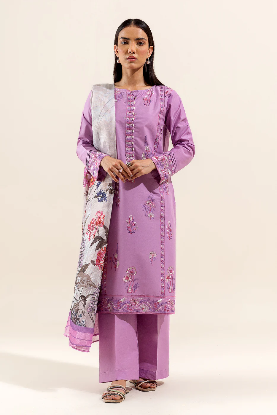 2 PIECE EMBROIDERED LAWN SUIT-TAFFY ORCHID (UNSTITCHED) - Image 2