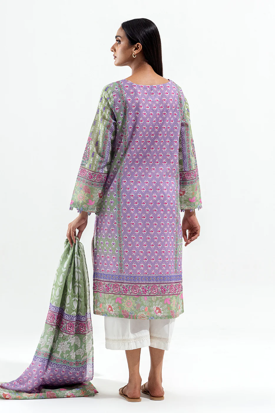 2 PIECE PRINTED LAWN SUIT (PRET) - Image 4