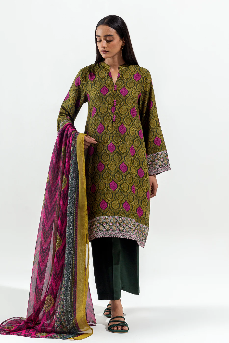3 PIECE PRINTED VISCOSE SUIT (PRET) - Image 3