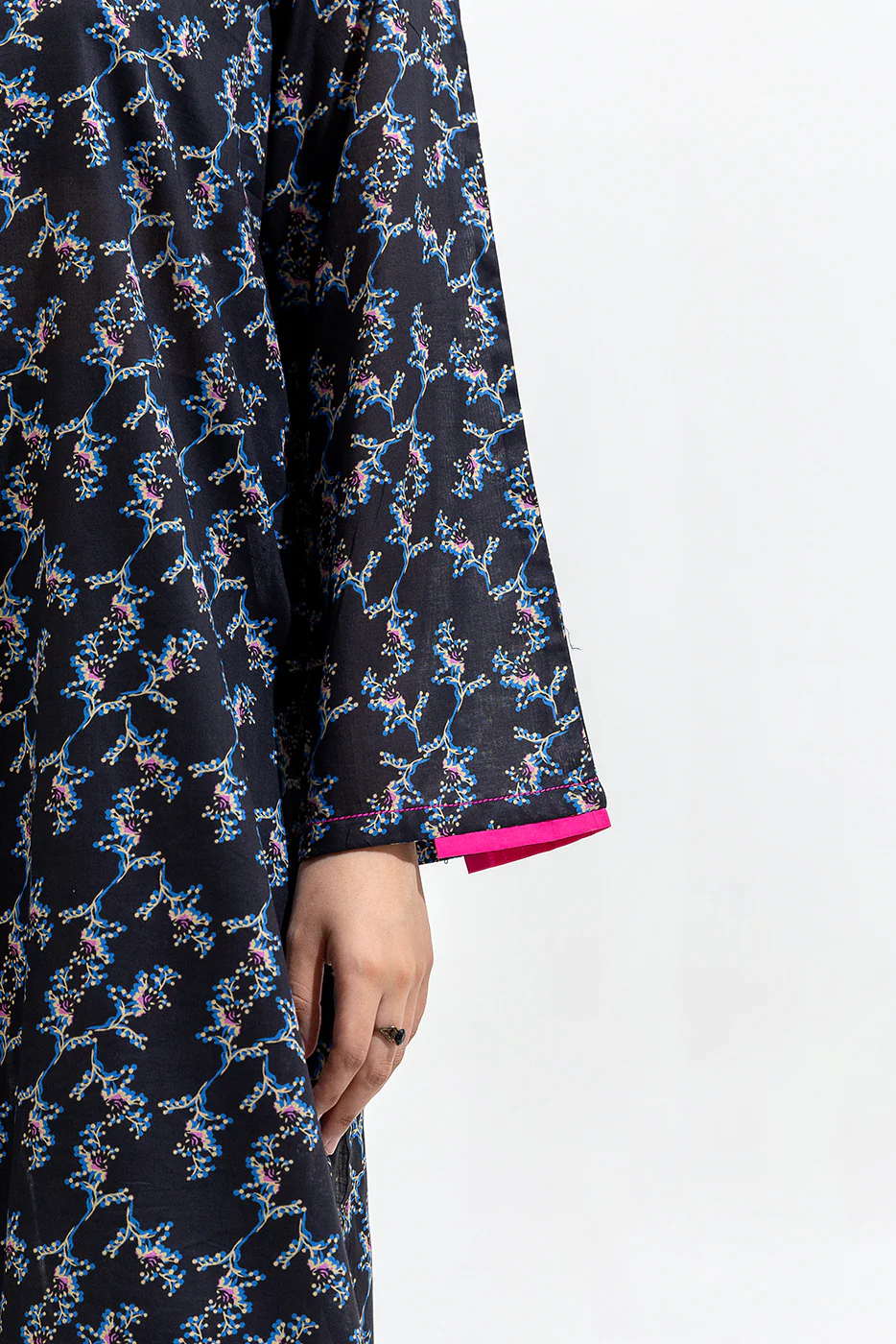 PRINTED LAWN SHIRT (PRET) - Image 5