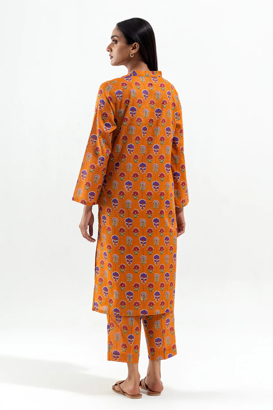 2 PIECE PRINTED LAWN SUIT (PRET) - Image 3
