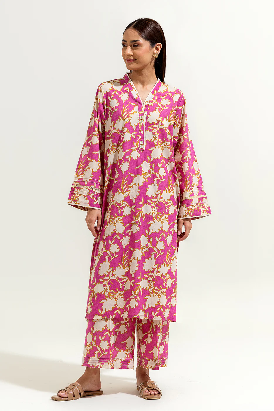 2 PIECE PRINTED LAWN SUIT (PRET) - Image 2