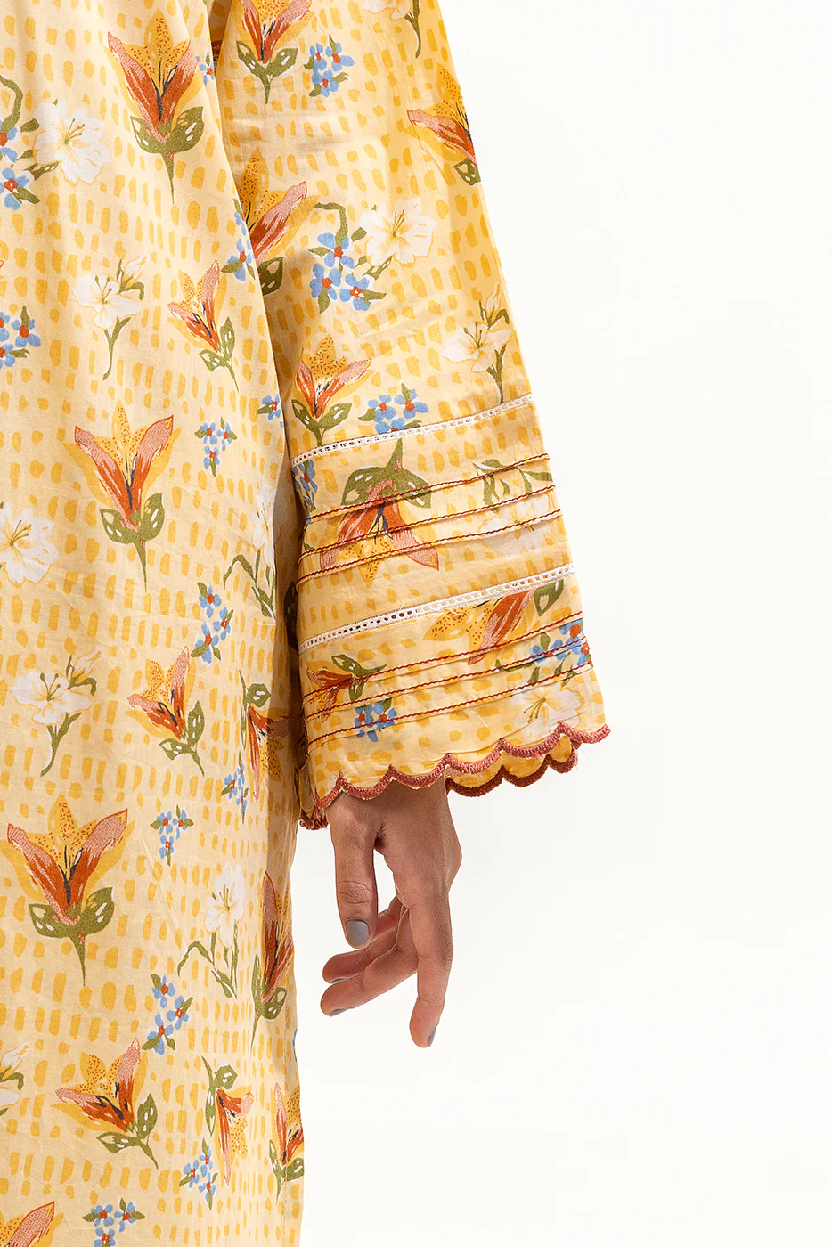 2 PIECE PRINTED LAWN SUIT (PRET) - Image 5