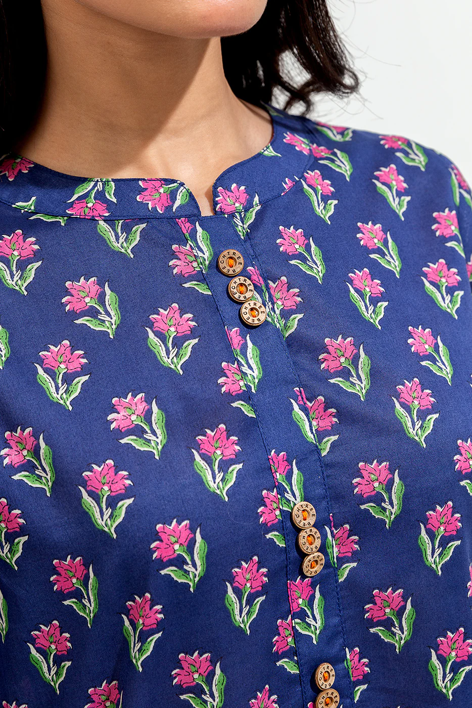 2 PIECE PRINTED LAWN SUIT (PRET) - Image 2