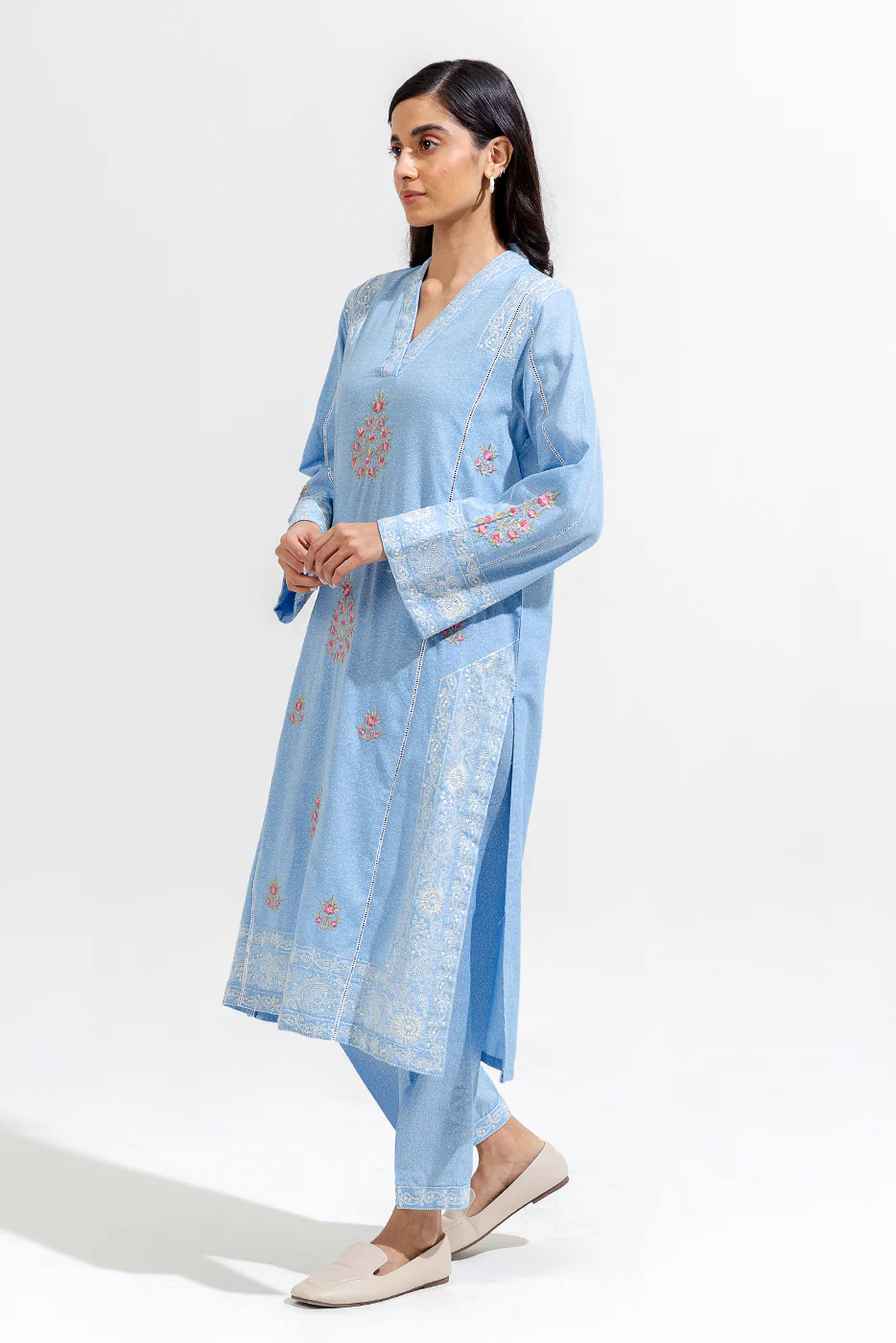 2 PIECE EMBROIDERED KARANDI SUIT (PRET) - Image 2