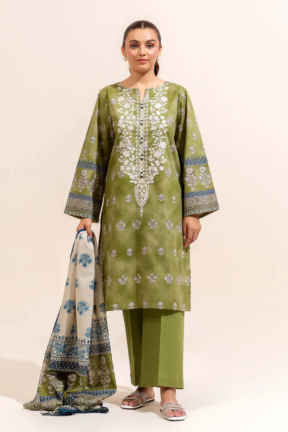 3 PIECE EMBROIDERED LAWN SUIT-OLIVE VERDEL (UNSTITCHED) - Image 3