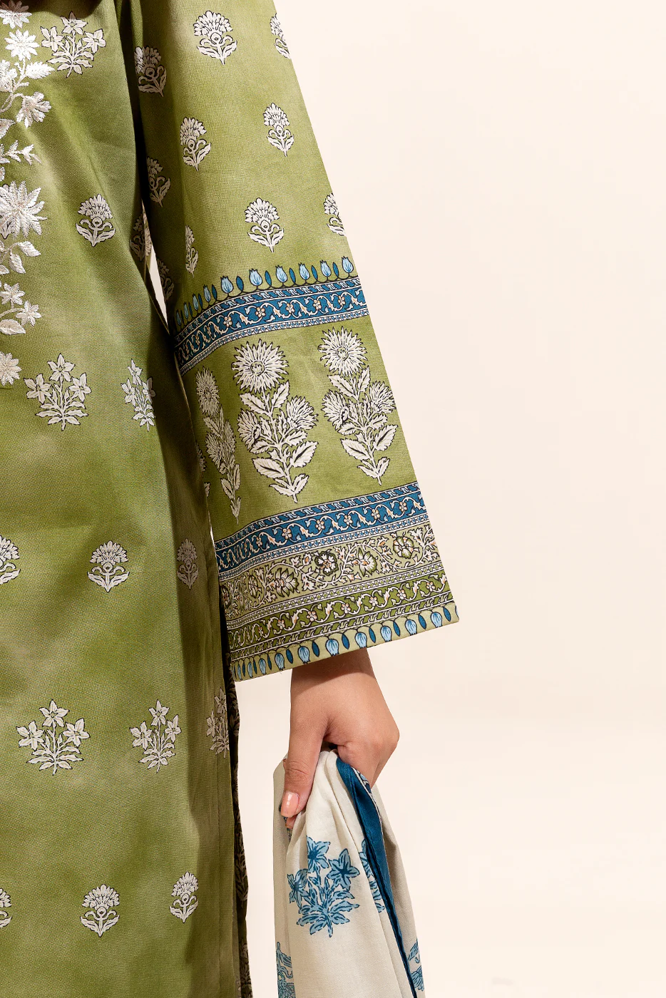 3 PIECE EMBROIDERED LAWN SUIT-OLIVE VERDEL (UNSTITCHED) - Image 6