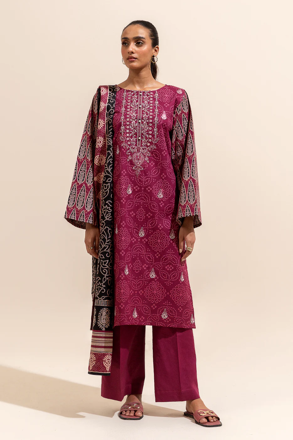 3 PIECE EMBROIDERED LAWN SUIT-MULBERRY TRIBE (UNSTITCHED) - Image 6