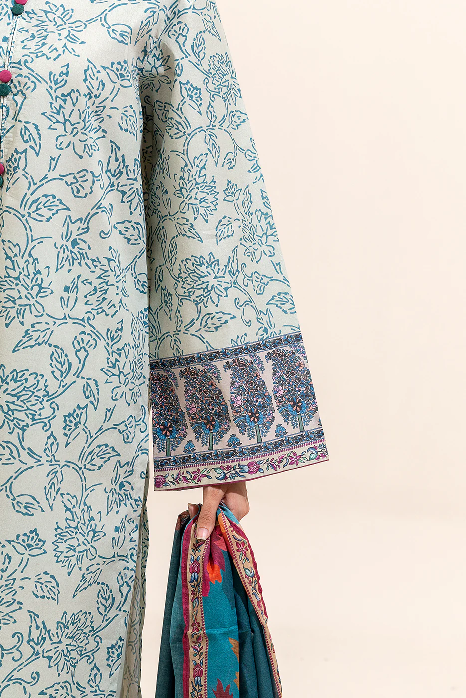 3 PIECE PRINTED LAWN SUIT-PEARL GLAZE (UNSTITCHED) - Image 6