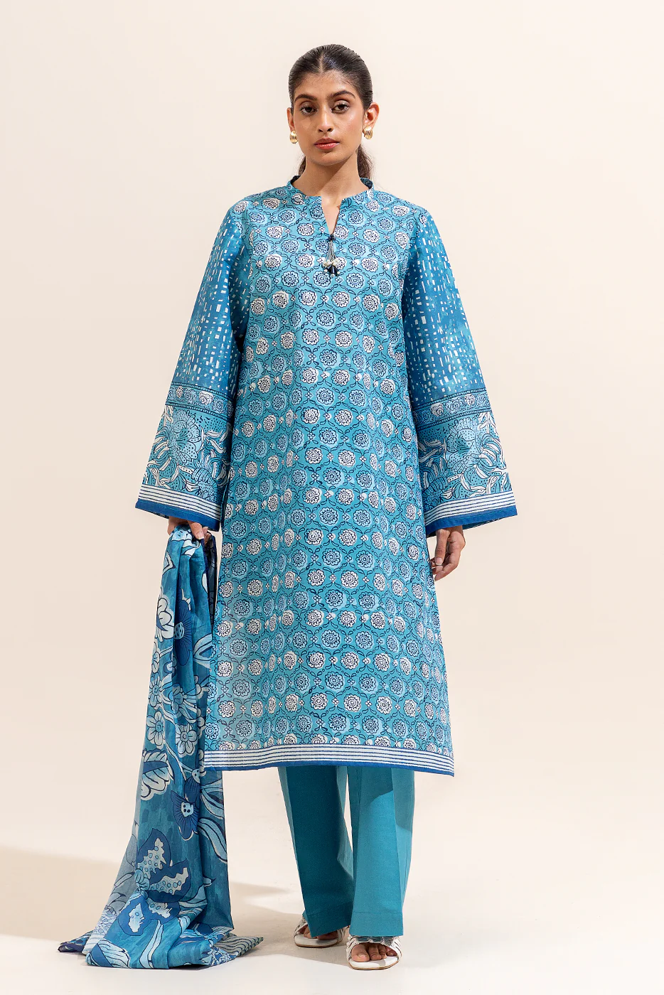 3 PIECE PRINTED LAWN SUIT-TEAL SERENE (UNSTITCHED) - Image 3