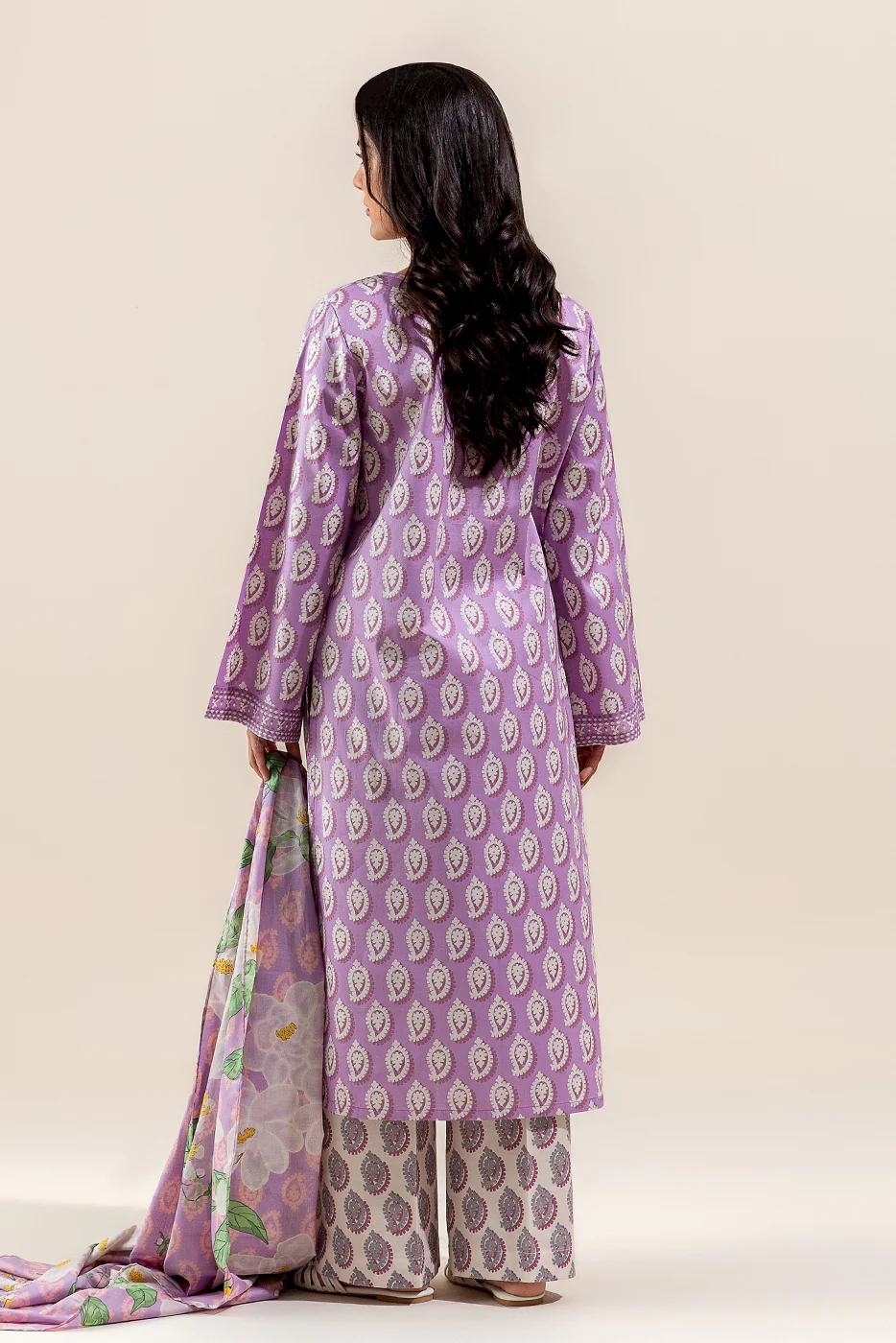 3 PIECE PRINTED LAWN SUIT-LAVENDER BLISS (UNSTITCHED) - Image 4