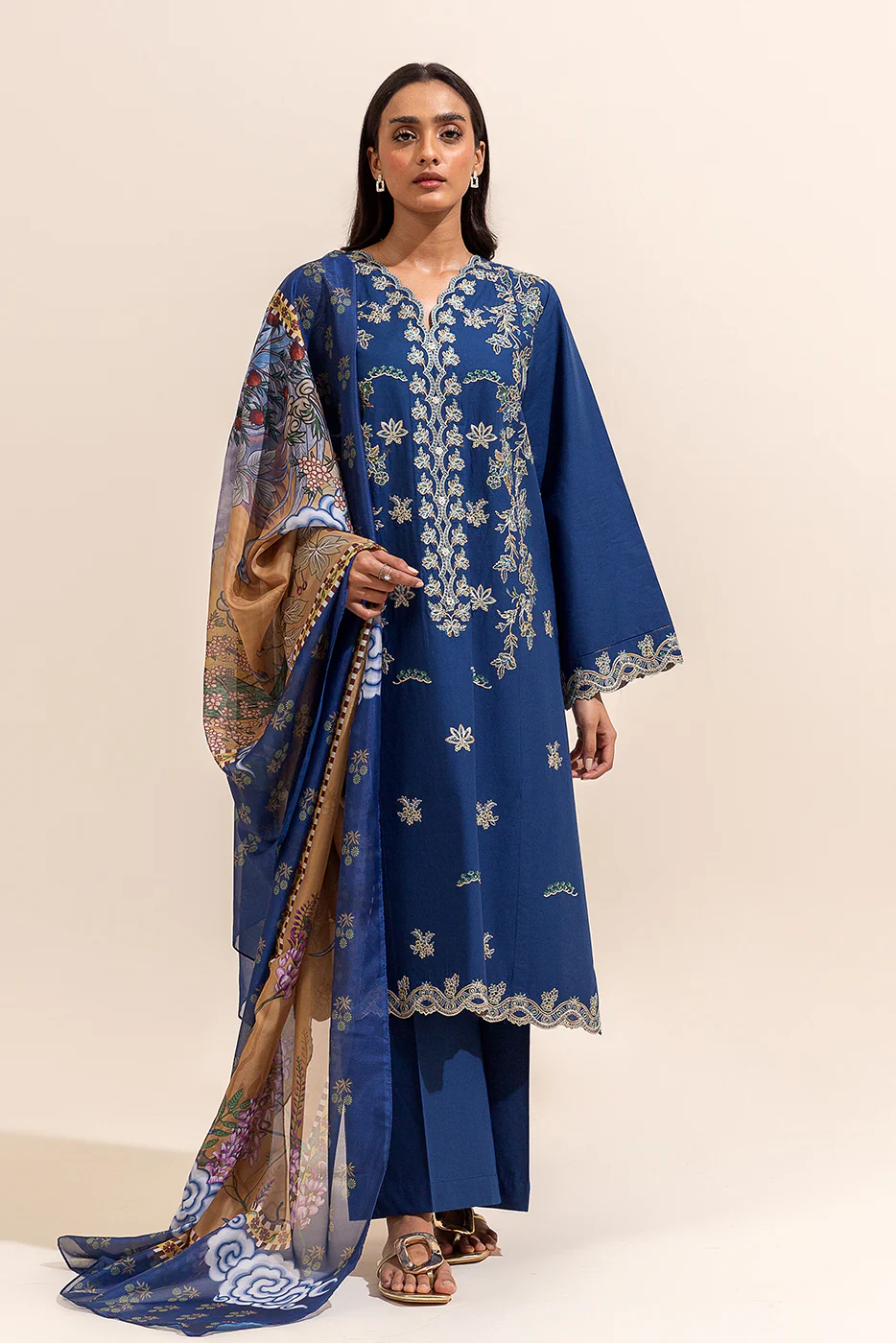 3 PIECE EMBROIDERED LAWN SUIT-NAVY MEADOW (UNSTITCHED) - Image 4