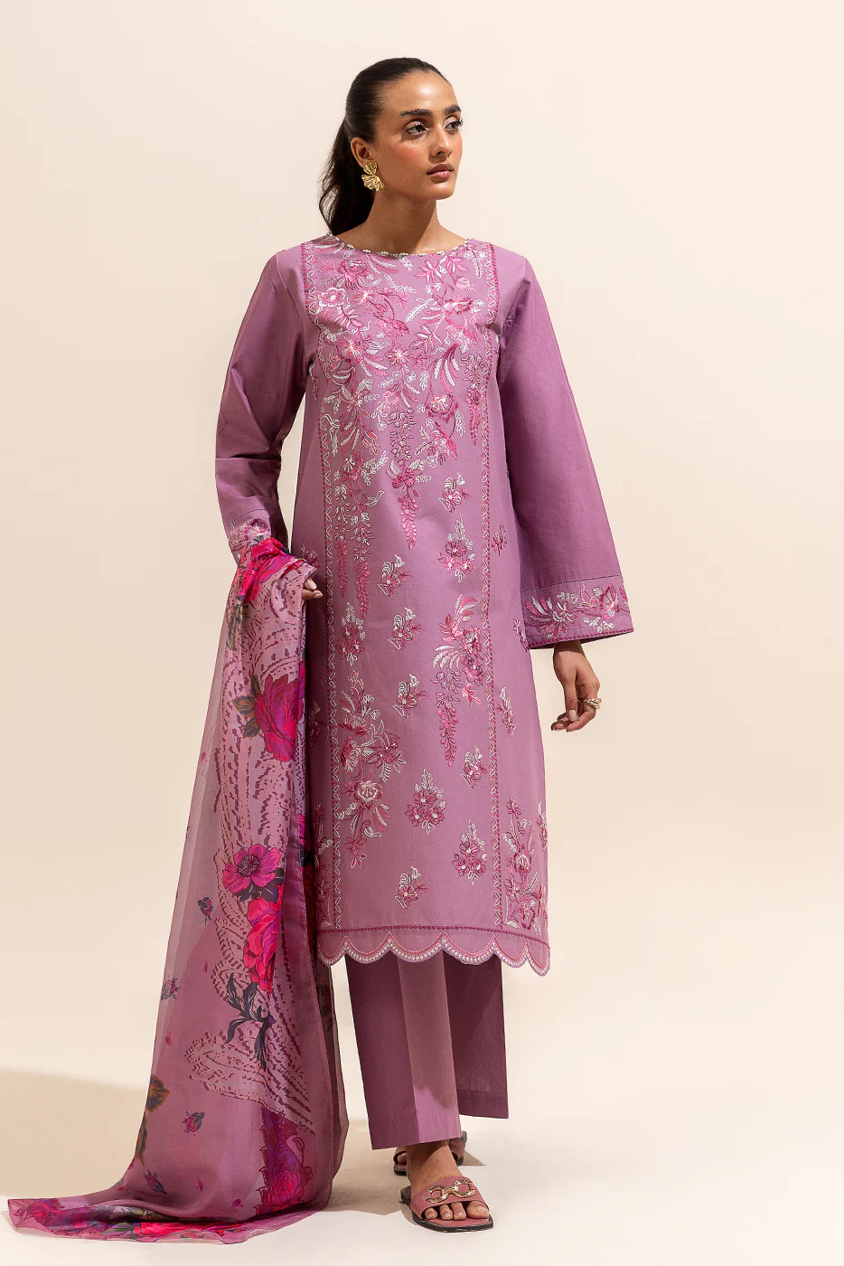3 PIECE EMBROIDERED LAWN SUIT-ROUGE BLISS (UNSTITCHED) - Image 2