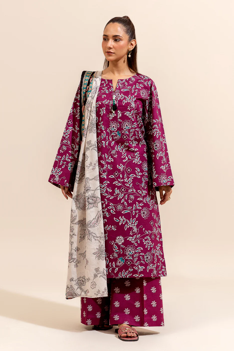 3 PIECE PRINTED LAWN SUIT-MAGENTA VOILE (UNSTITCHED) - Image 2