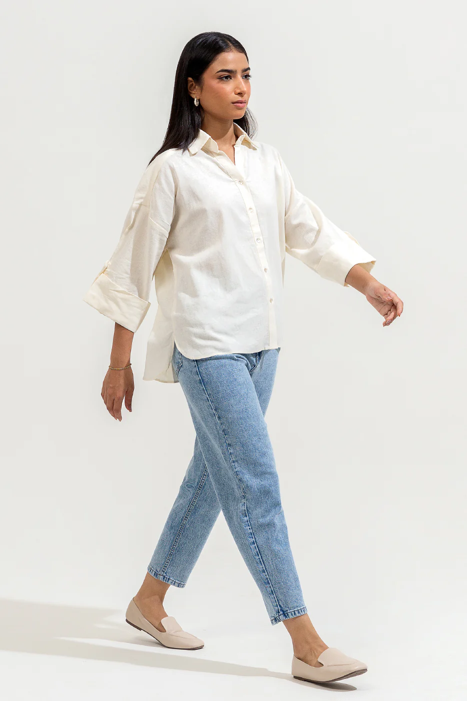 OFF WHITE BOXY SHIRT - Image 4