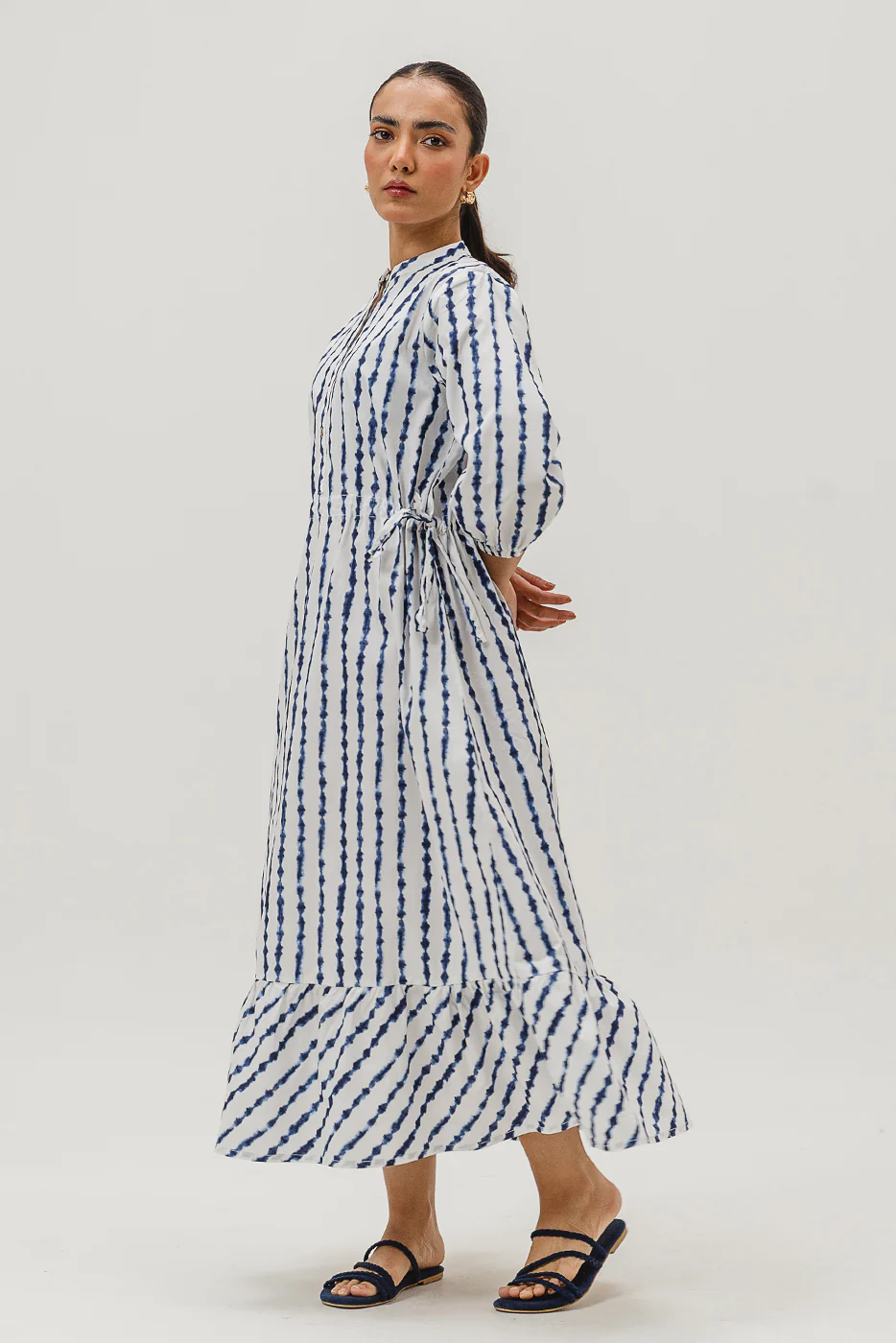 PRINTED BAND COLLAR DRESS - Image 2