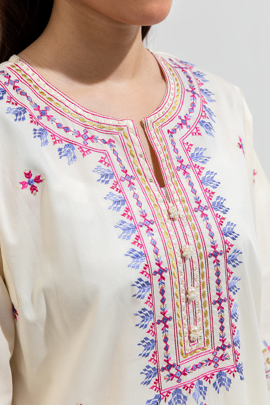2 PIECE EMBROIDERED CAMBRIC SUIT (PRET) - Image 4