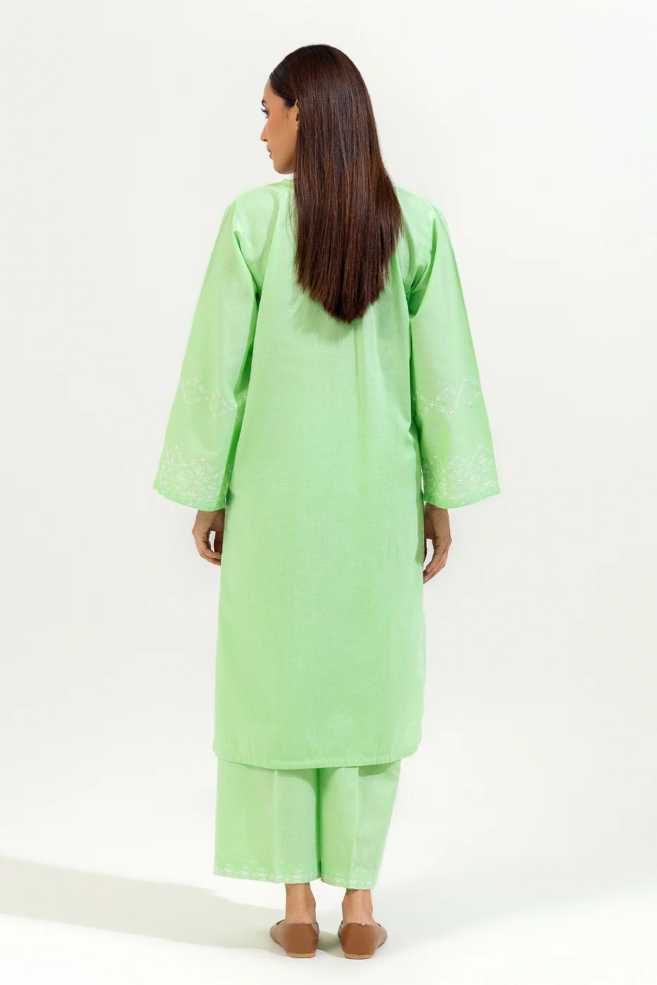 2 PIECE EMBROIDERED CHAMBRAY SUIT (PRET) - Image 3
