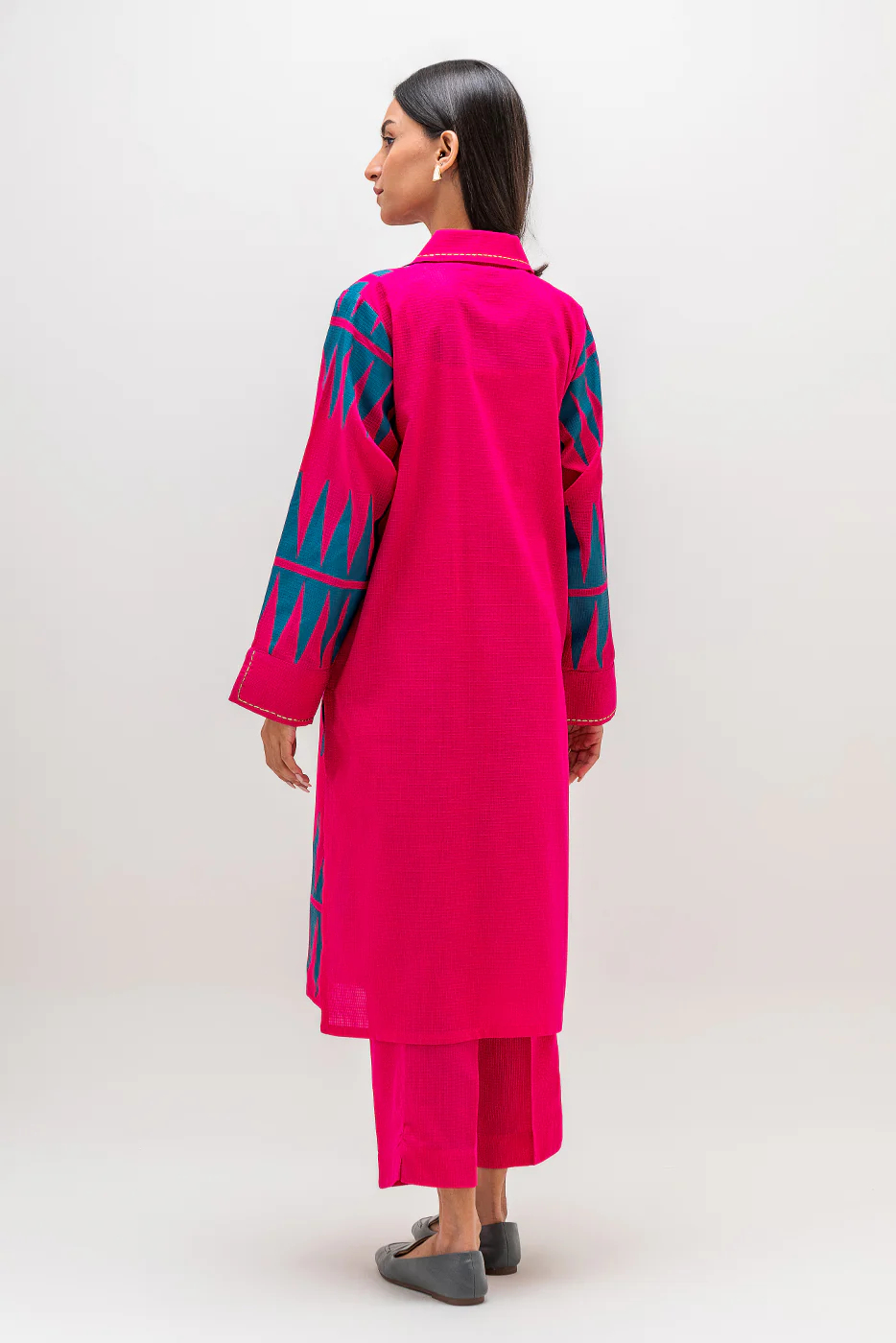 2 PIECE PRINTED JACQUARD SUIT (PRET) - Image 3