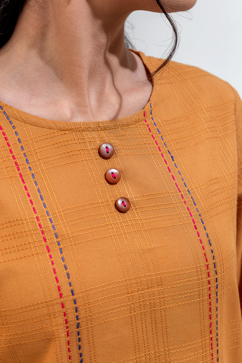 2 PIECE EMBROIDERED JACQUARD SUIT (PRET) - Image 4