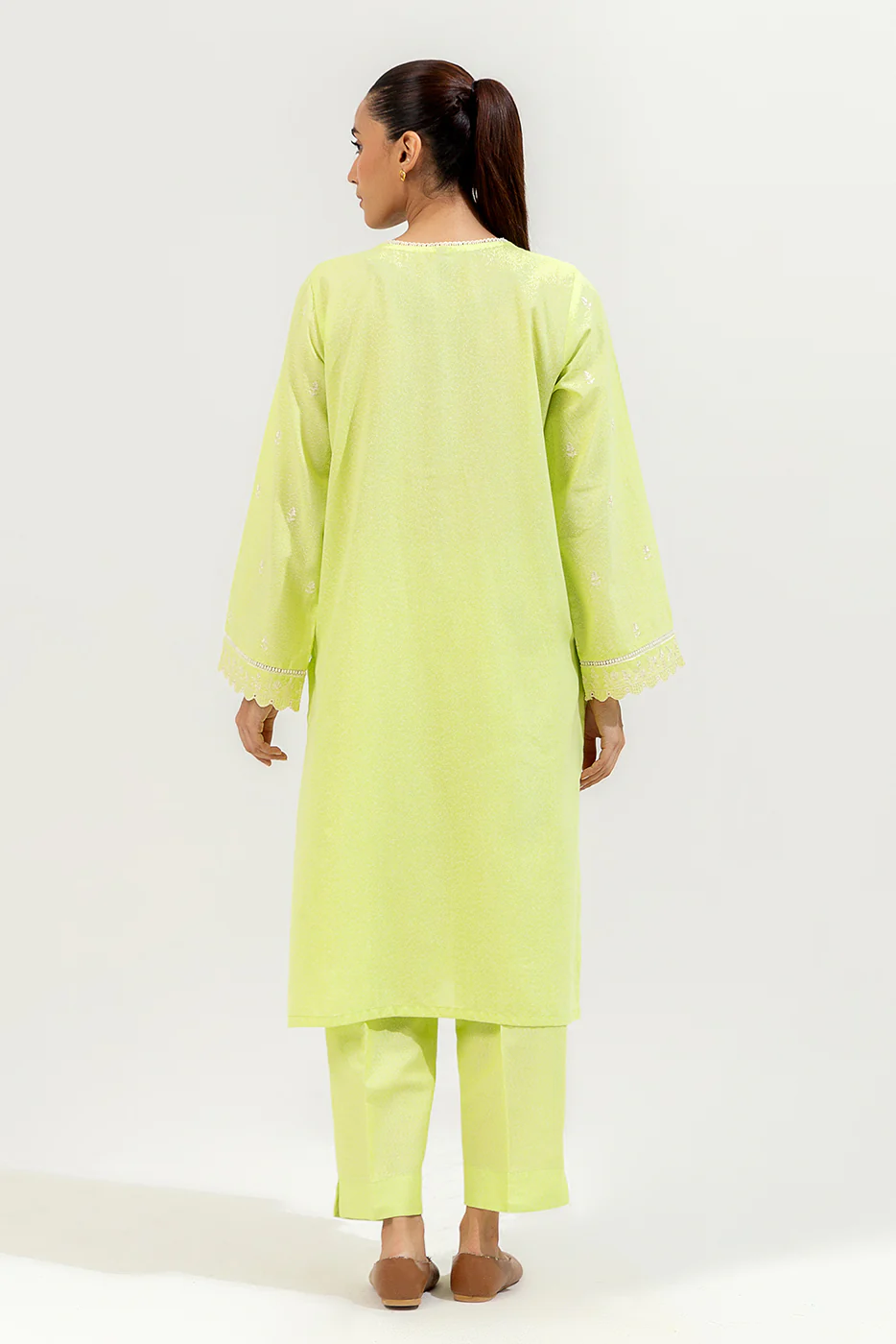2 PIECE EMBROIDERED KARANDI SUIT (PRET) - Image 3