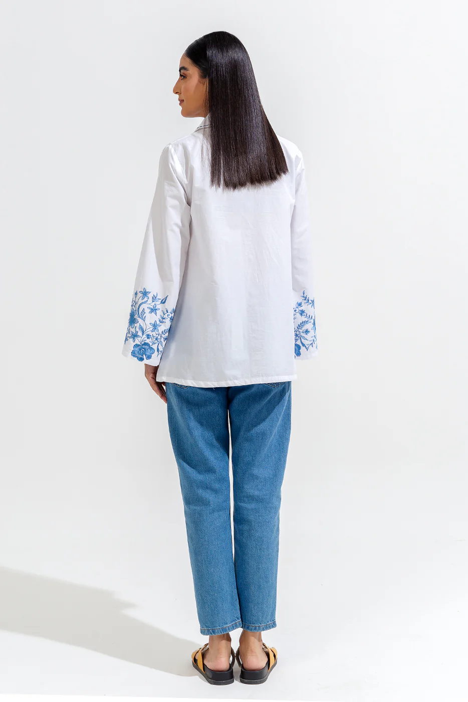 EMBROIDERED LAWN SHIRT (PRET) - Image 5