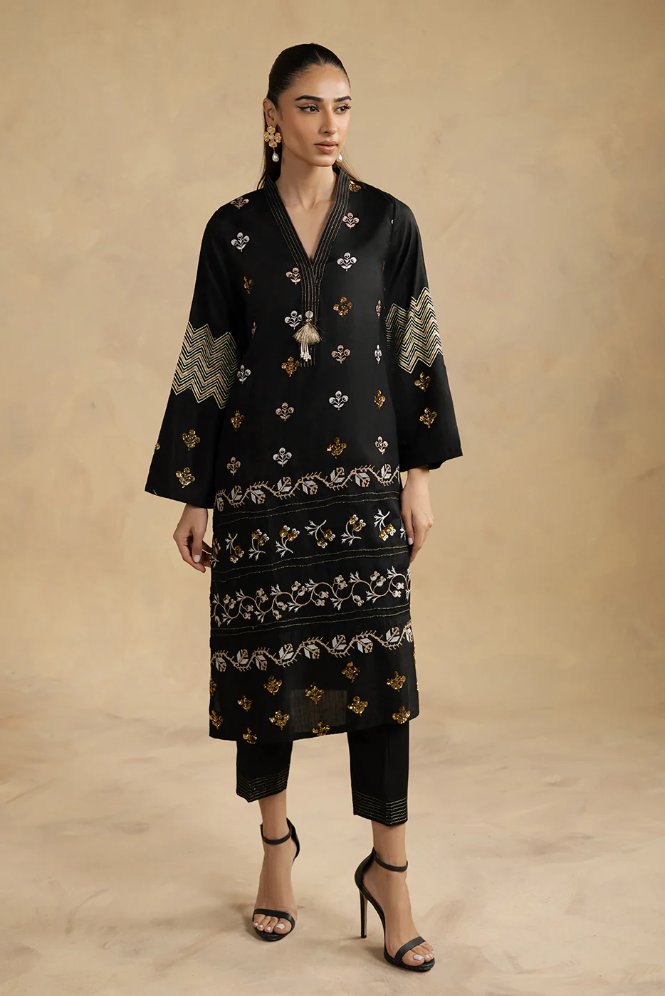 2 PIECE EMBROIDERED SILK SUIT (LUXURY-PRET) - Image 3