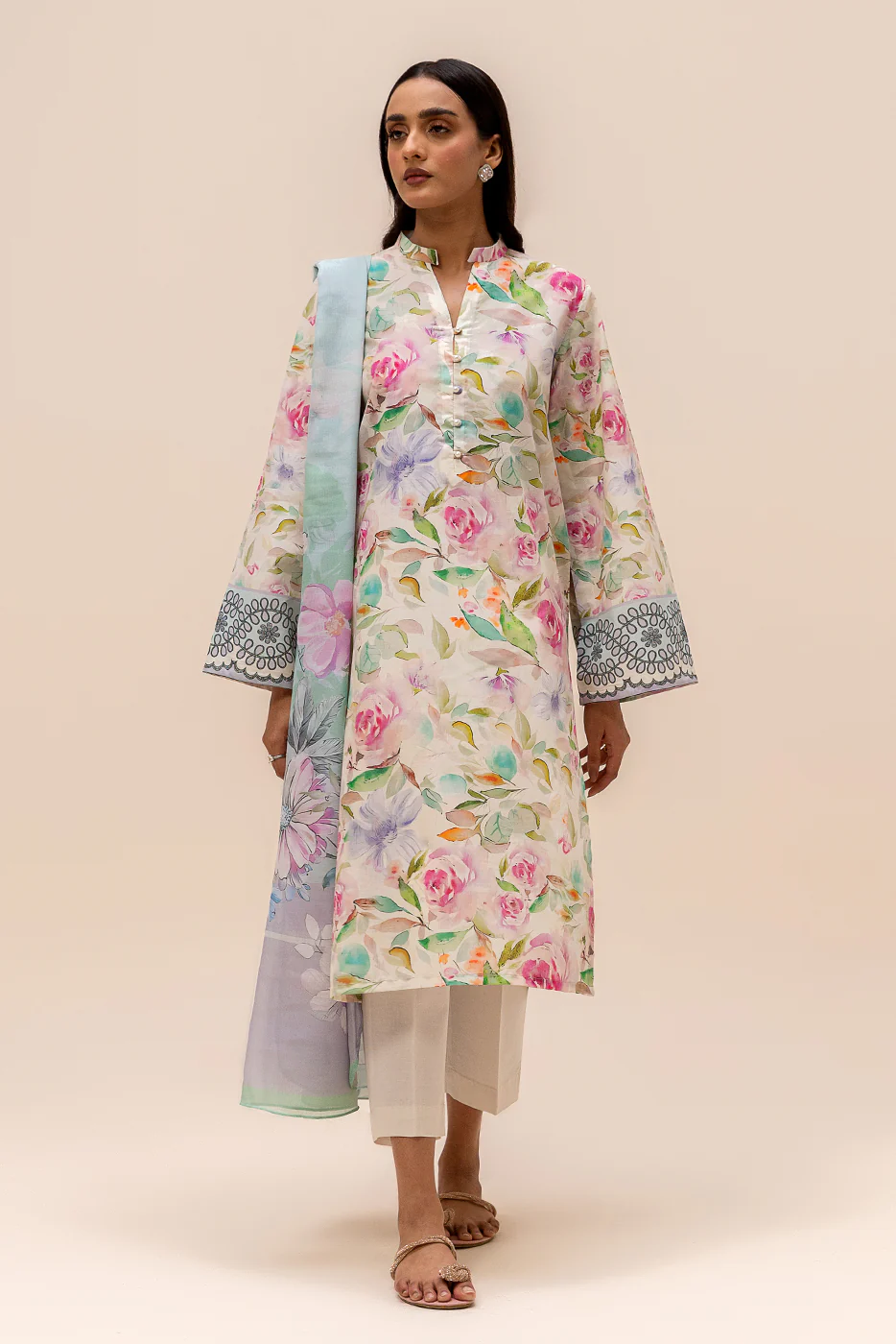 3 PIECE PRINTED LAWN SUIT-LILAC GARDENIA (UNSTITCHED) - Image 2