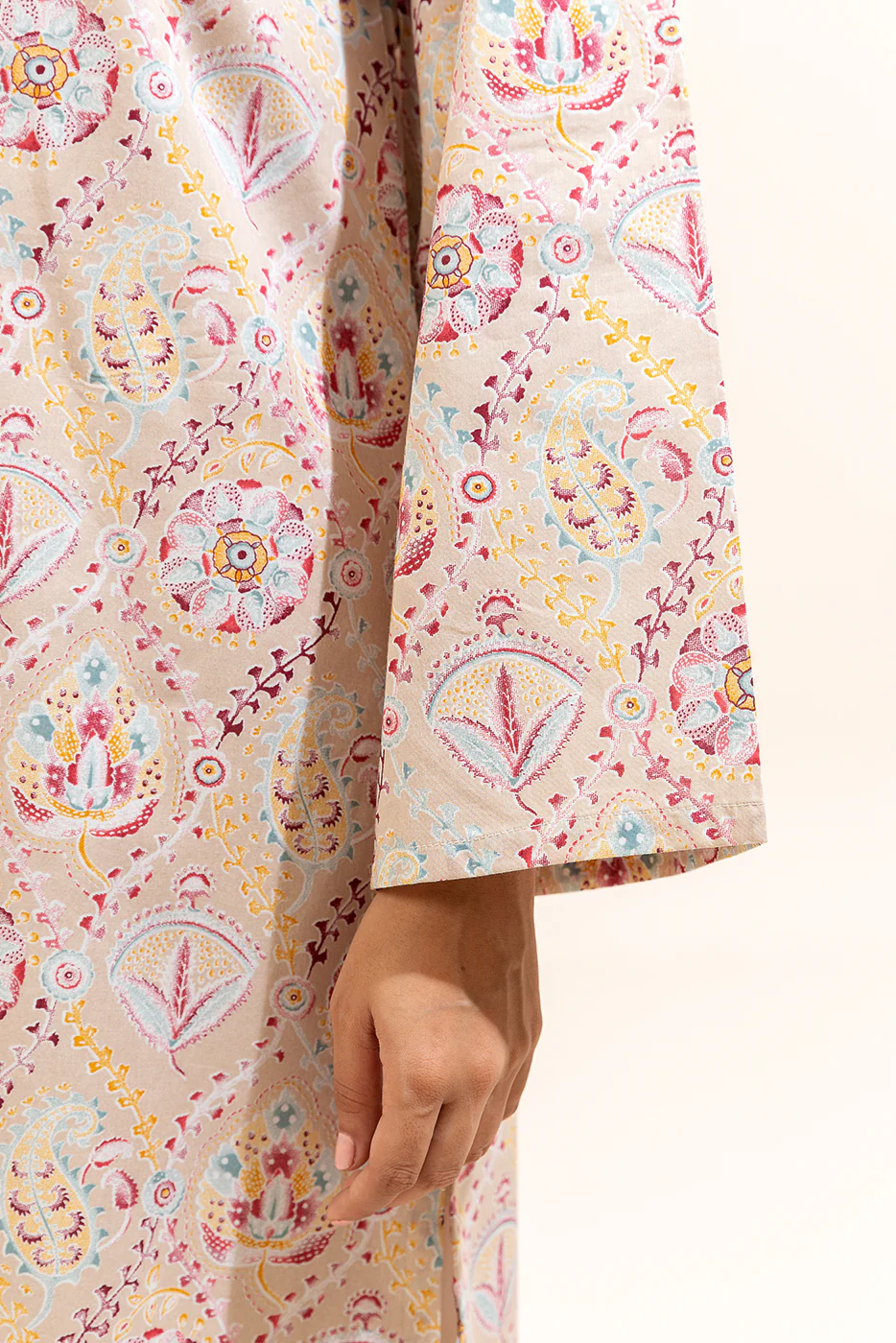 3 PIECE PRINTED LAWN SUIT-IVORY MUSK (UNSTITCHED) - Image 3