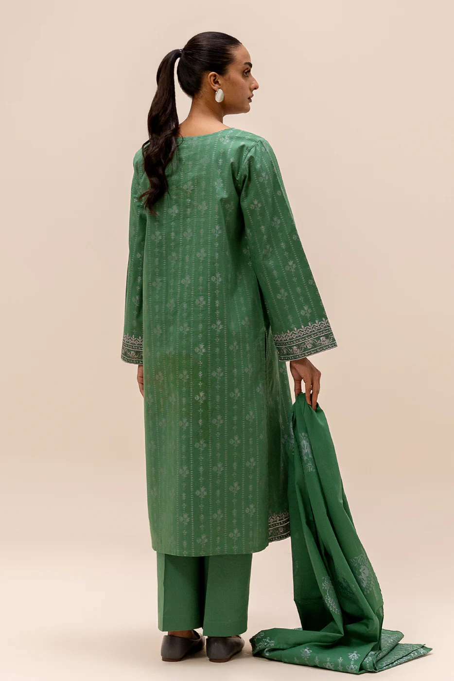 3 PIECE EMBROIDERED JACQUARD SUIT-VERDANT GLAM (UNSTITCHED) - Image 5