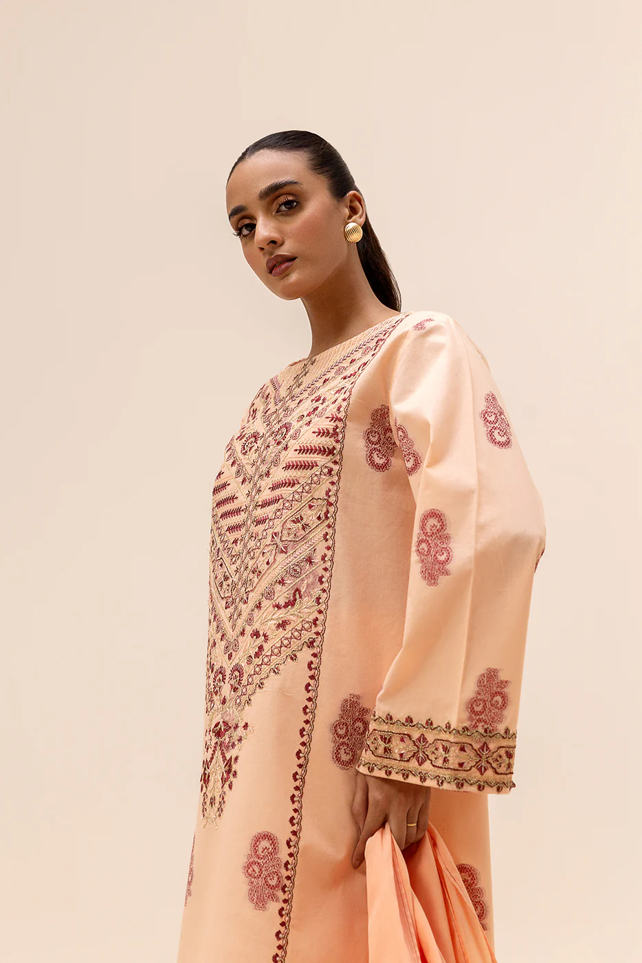 3 PIECE EMBROIDERED JACQUARD SUIT-SALMON BLISS (UNSTITCHED) - Image 2