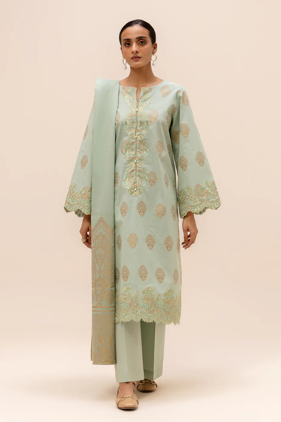3 PIECE EMBROIDERED JACQUARD SUIT-LAUREL GOLD (UNSTITCHED) - Image 3