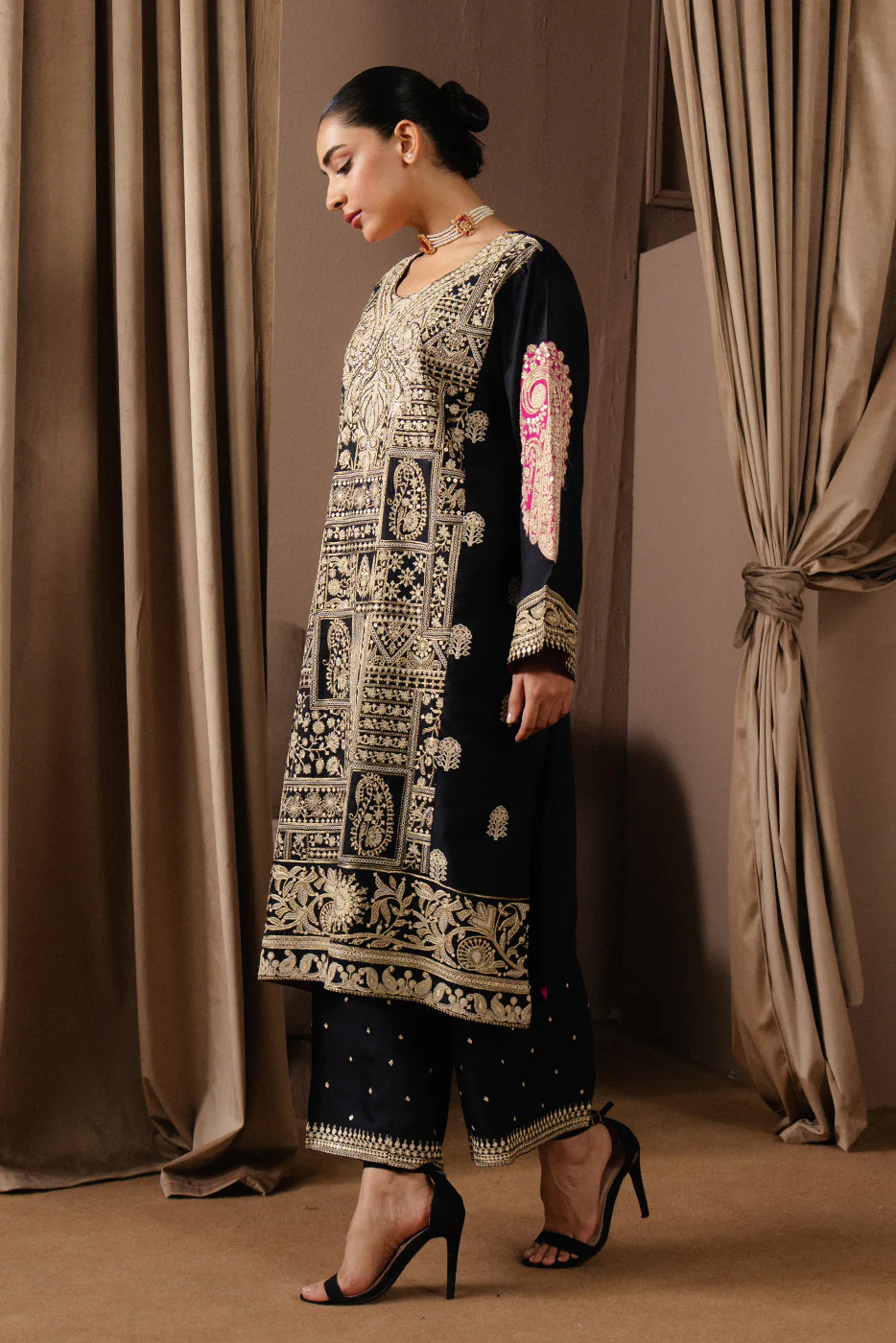2 PIECE EMBROIDERED RAW SILK SUIT (LUXURY-PRET) - Image 3