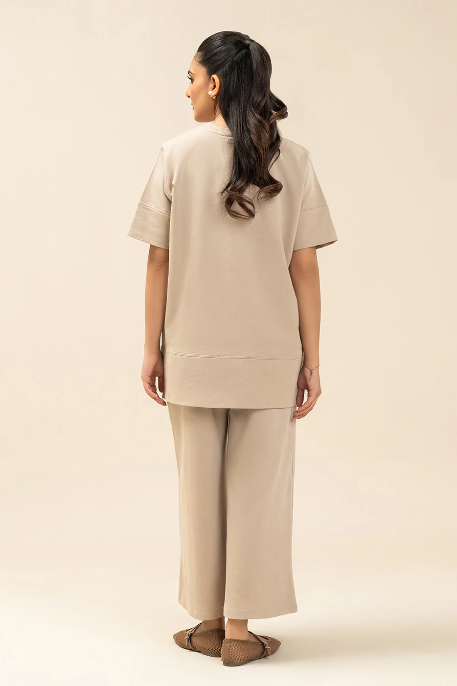 BASIC TEE - Image 4