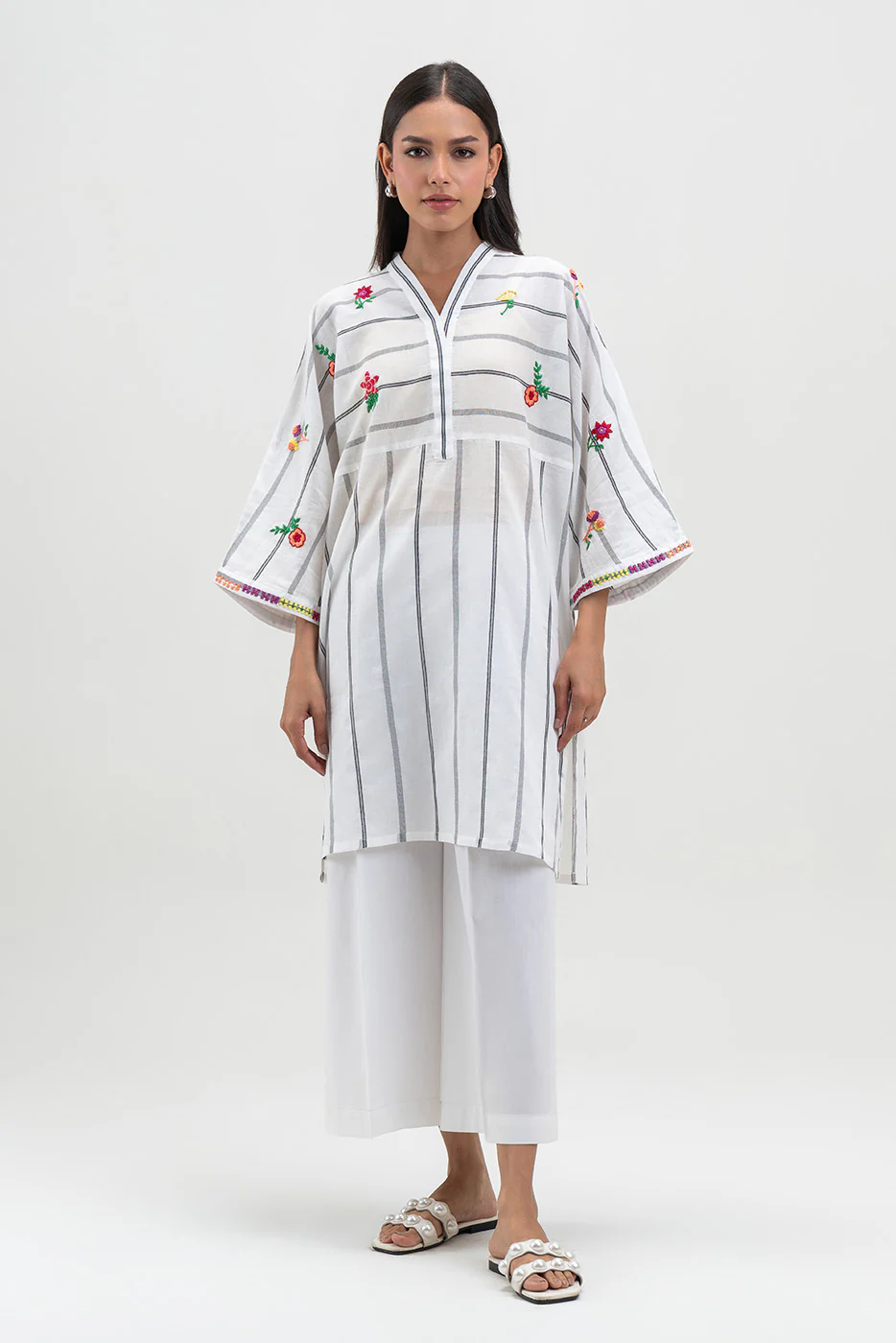 EMBROIDERED LAWN SHIRT (PRET) - Image 5