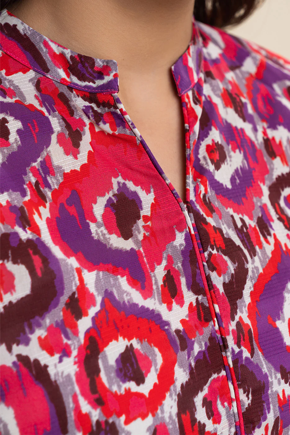 2 PIECE PRINTED DORIA LAWN SUIT (PRET) - Image 3