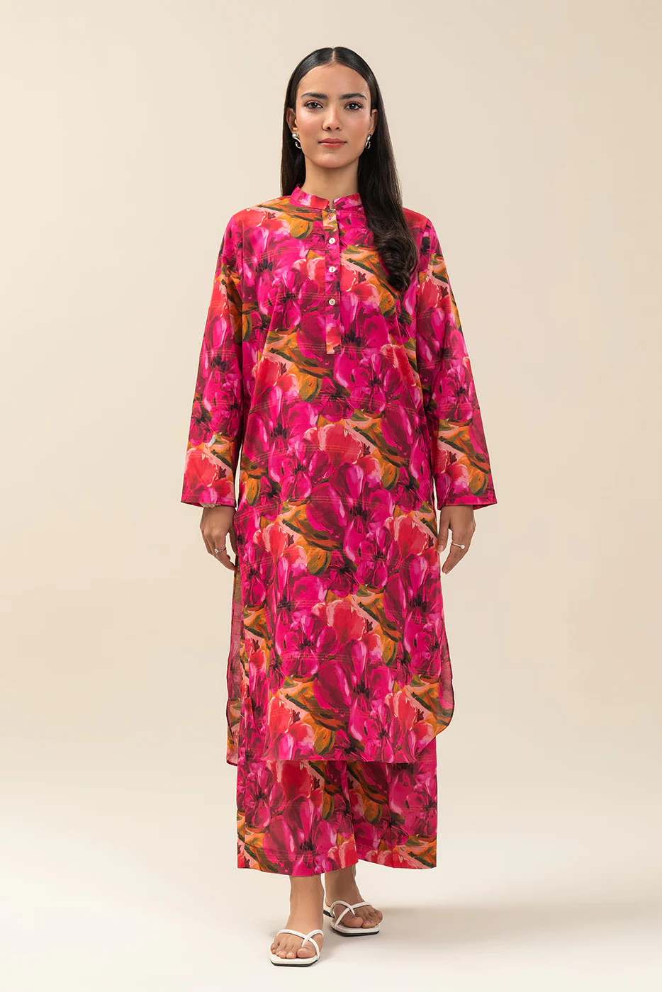 2 PIECE PRINTED DORIA LAWN SUIT (PRET) - Image 4