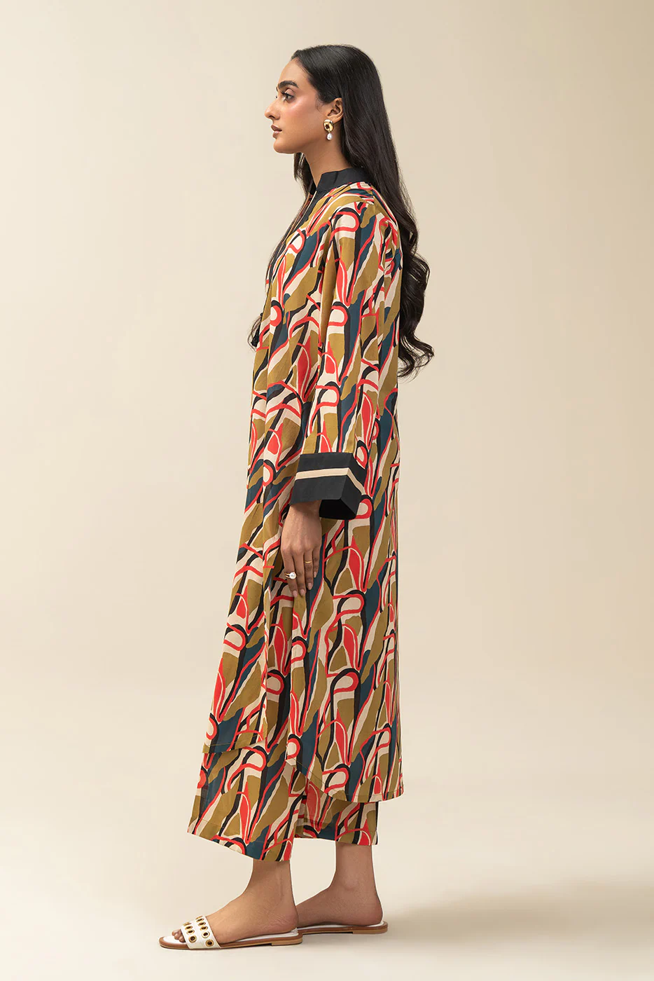 2 PIECE PRINTED LAWN SUIT (PRET) - Image 4