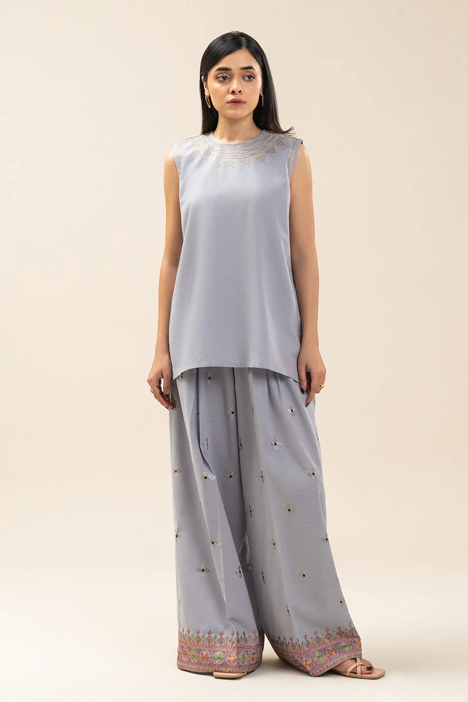 EMBROIDERED CO-ORD SET (FLOW) - Image 2