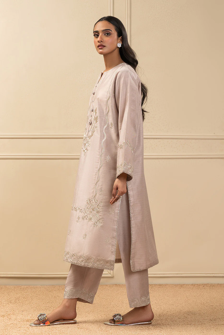 2 PIECE EMBROIDERED TWO TONE SUIT (HIGH CASUAL) - Image 3