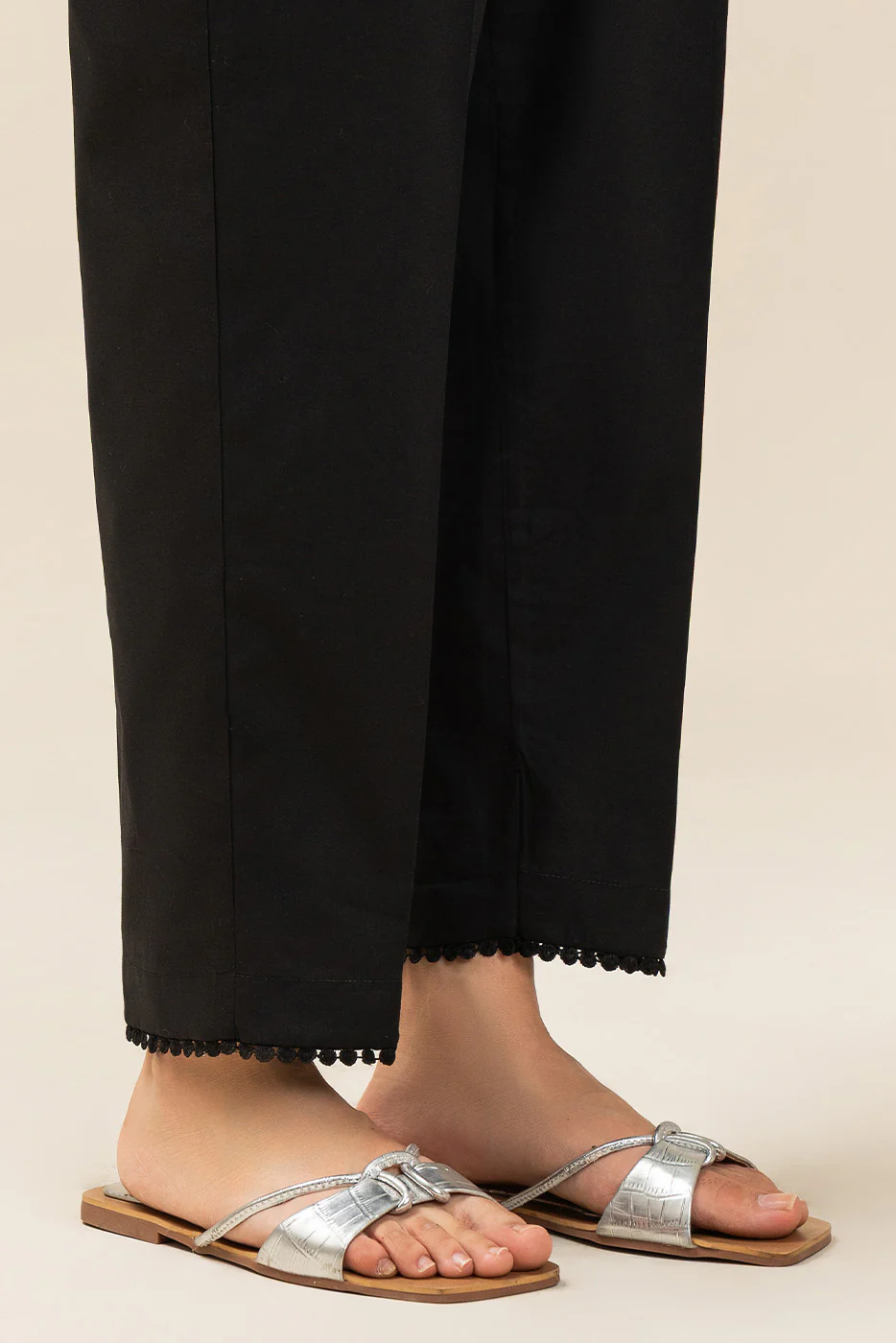 BASIC STRAIGHT PANTS - Image 2