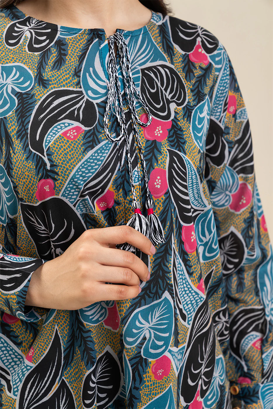 PRINTED LAWN SHIRT (PRET) - Image 5