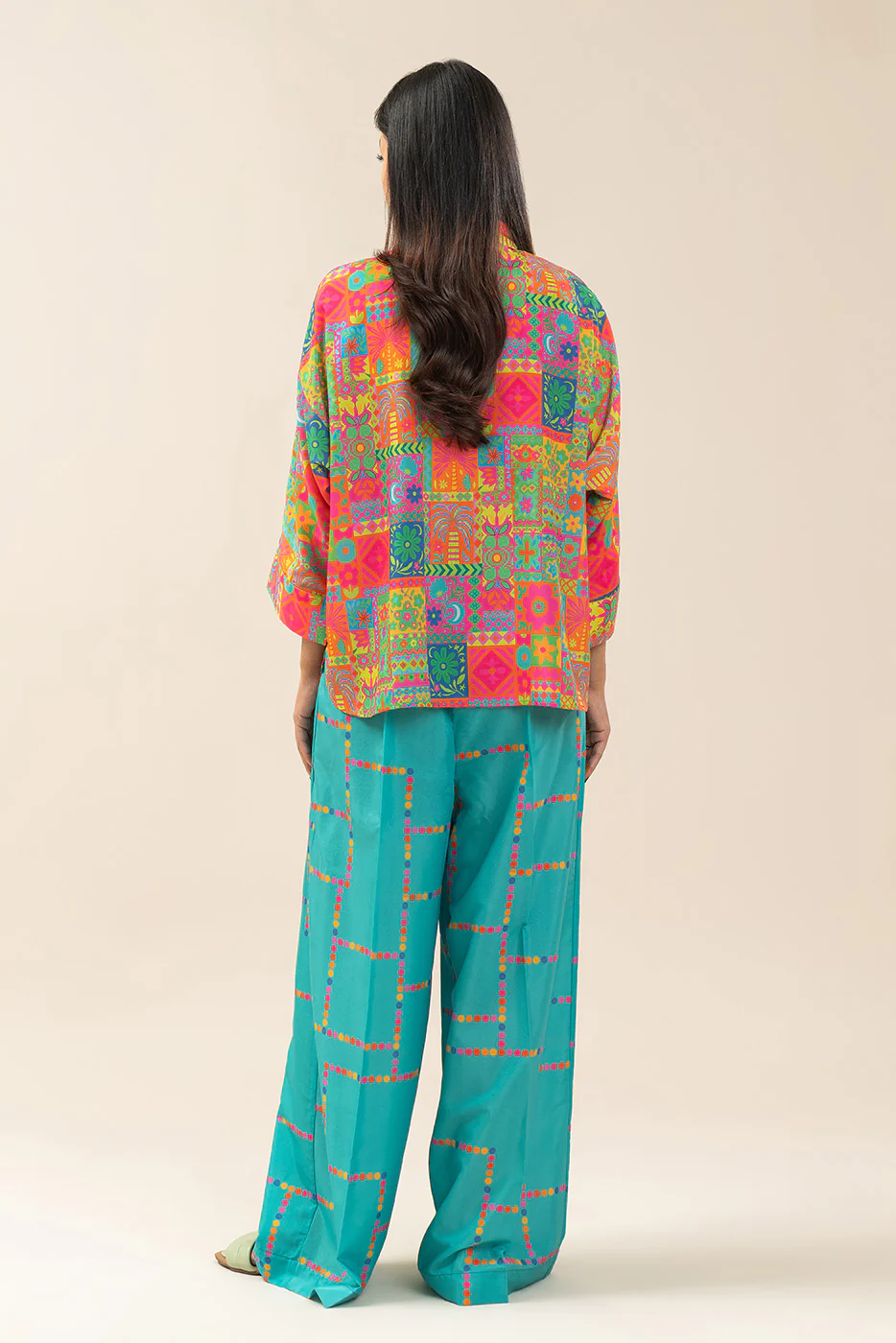 2 PIECE BASIC SILK CO-ORD SET (FLOW) - Image 3