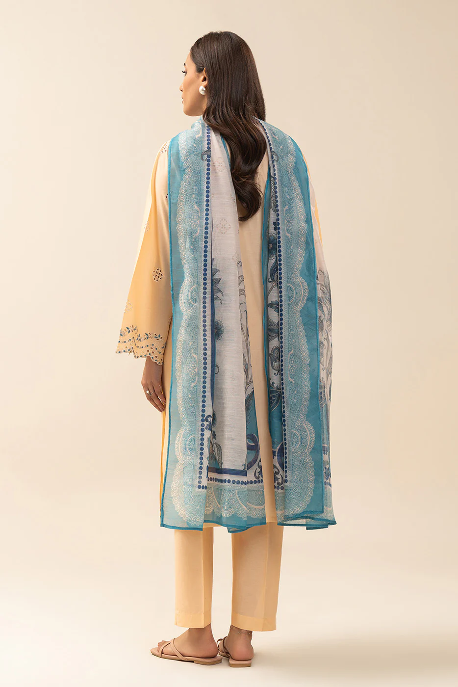 3 PIECE EMBROIDERED LAWN SUIT (PRET) - Image 3