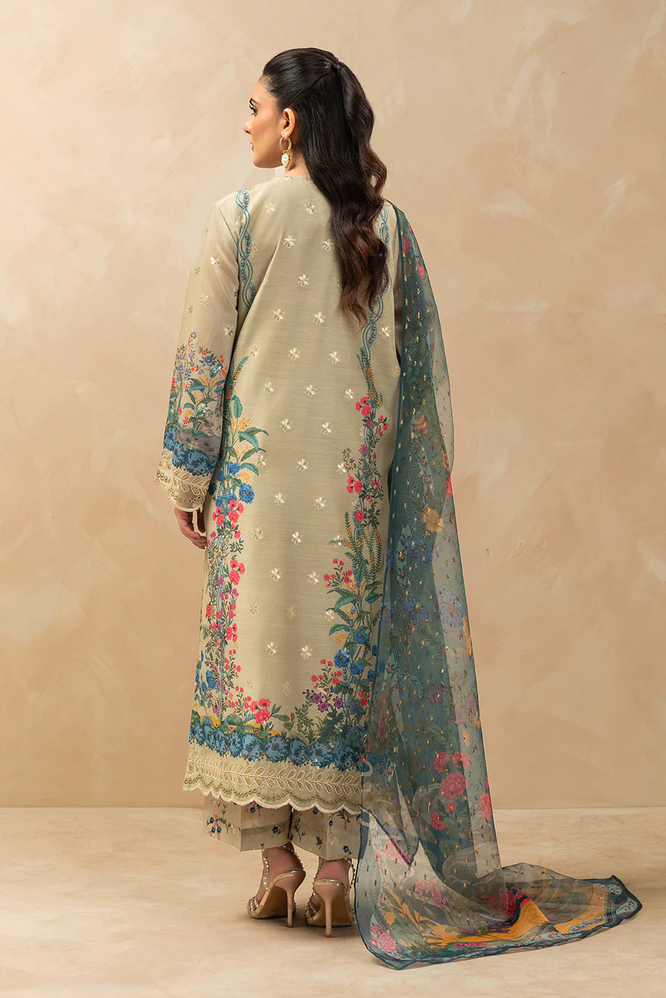 3 PIECE EMBROIDERED ZARI JACQUARD SUIT (LUXURY-PRET) - Image 6